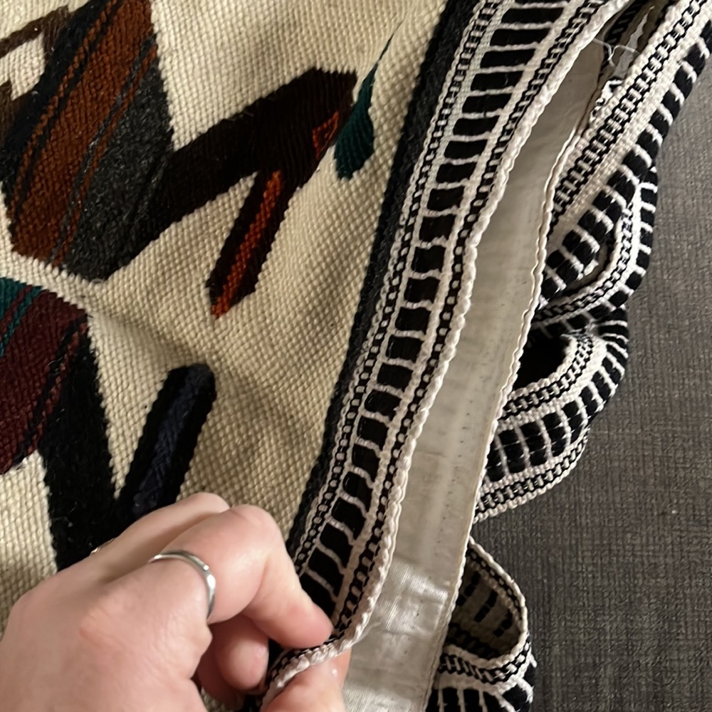 Yari Artesanis XL Wool Bag from Ecuador - Picture 6 of 15